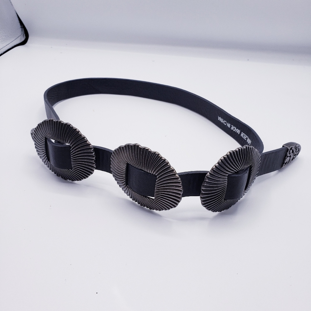 Womens Black Leather Belt 3 buckles size 28 Western
